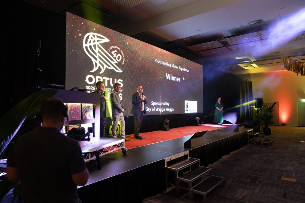 GOLDEN-CROW-AWARDS