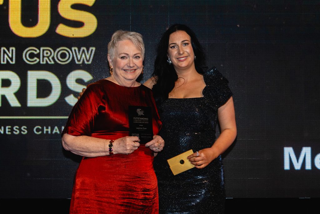 GOLDEN-CROW-AWARDS